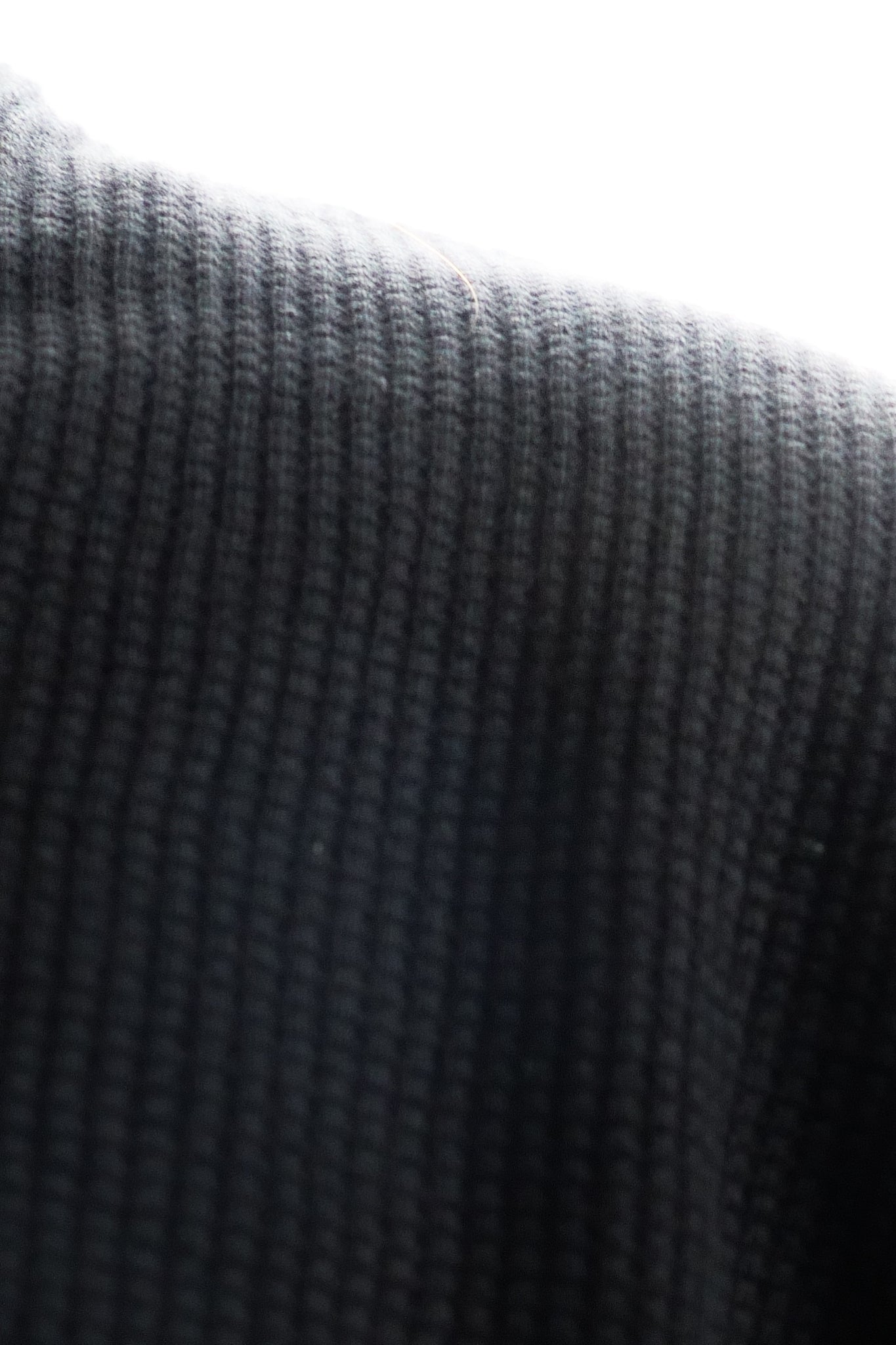 GOR SIGNATURE TEE BLACK